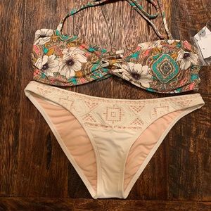 Billabong & O’Neill Bikini set, size Small, NWT